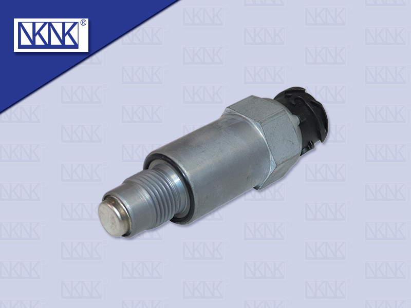 สวิตช์ไมค์ไฟฟ้า VL FH FM ยาว 85MM 4เขี้ยว NKN
