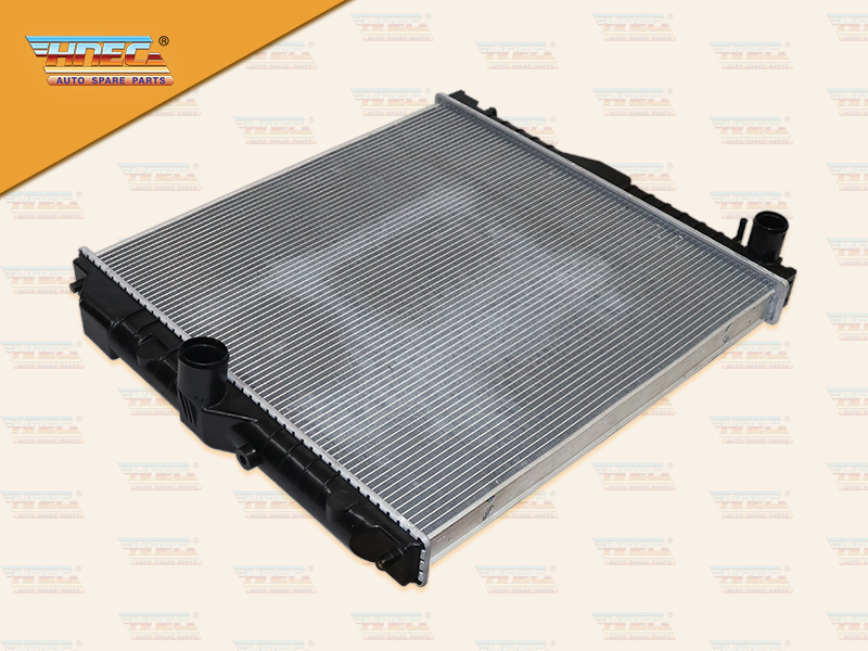 หม้อน้ำ NS PF6T CWM454 320 350 มิเนียม รุ่นไม่มีฝา ท่อน้ำบนกลาง ล่าง L