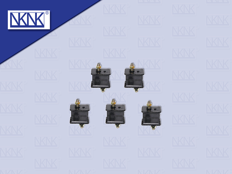 ลูกยางรับเก๋ง UD เควสเตอร์ CWE GH11 CCE GDE  NKN