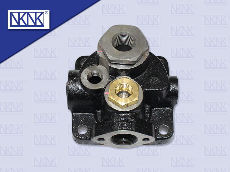 ฝาปั้มลม HN (JO8C) ฝาเหล็ก รูน้ำบนใหญ่ (NKN)