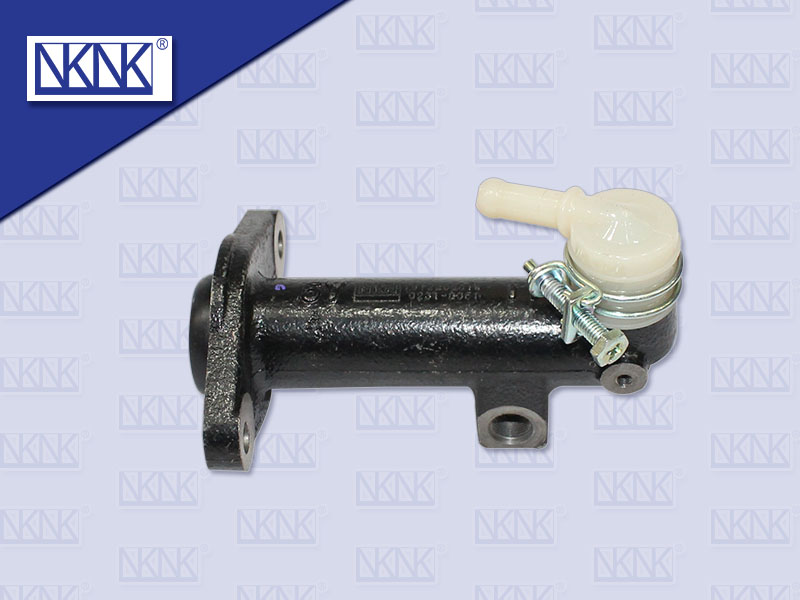 แม่ปั้มคลัชตัวบน IS ( NPR115 HP ) ขากว้าง