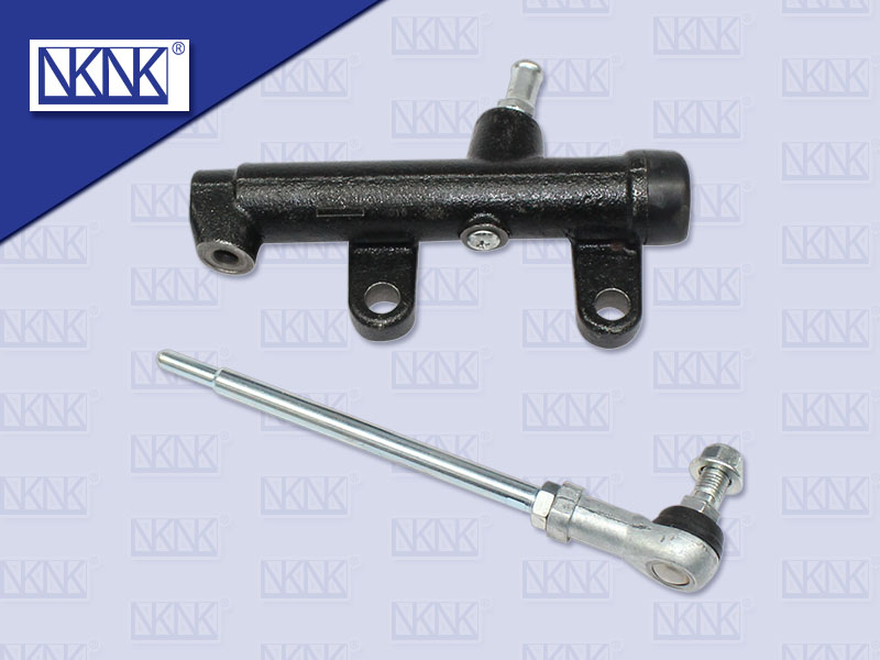 แม่ปั้มคลัชตัวบน NS (RF8,CW520)