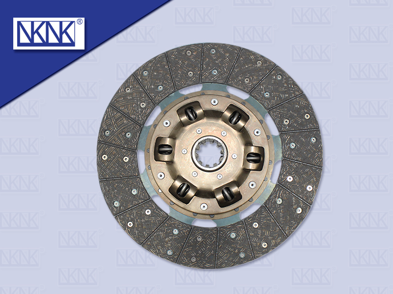 แผ่นคลัช IS 15" 10 ร่อง ไม่ทองแดง รู 45 MM 380*240MM (NKN)