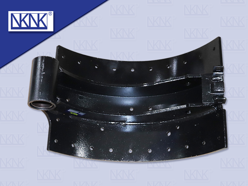 ก้ามเบรคหลัง HN MEGA700 8.5'' เหล็กเหนียว NO.ผ้า 34รู (NKN)