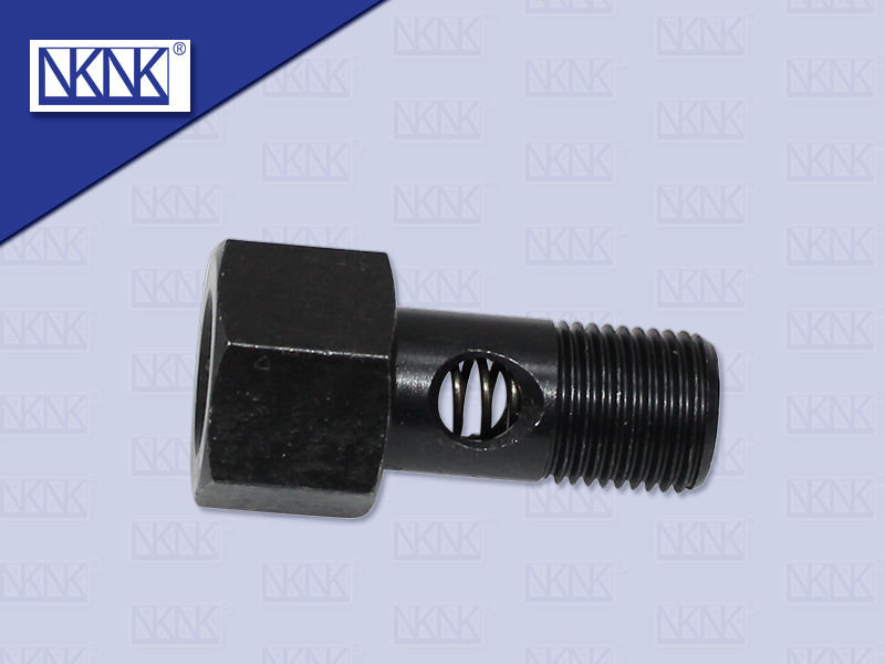 น๊อตยึดตัวฉีดน้ำมัน IS 4JB1