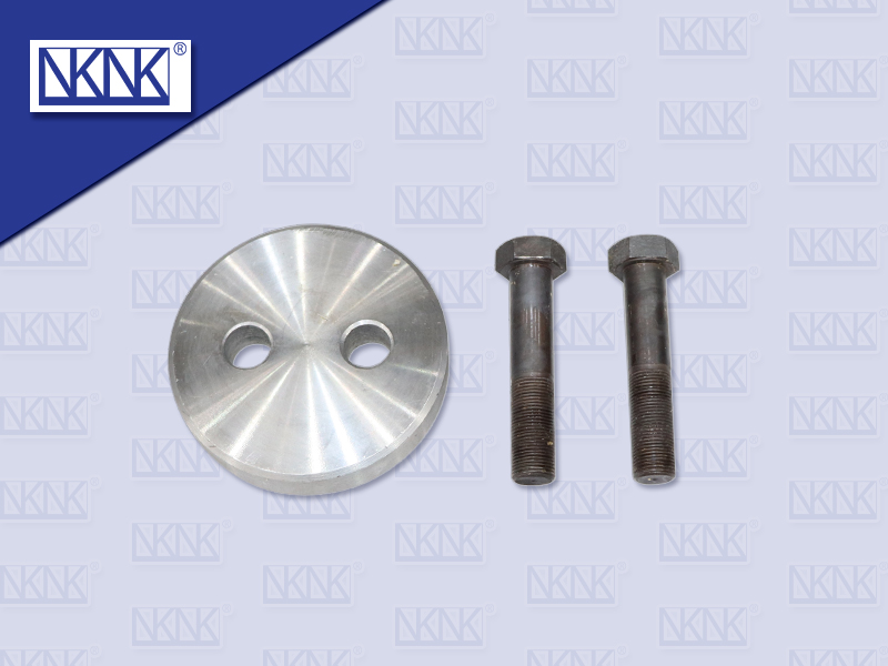 แผ่นปะกับล็อคแกนเพลาโบกี้ IS JUMBO ด้านหลัง