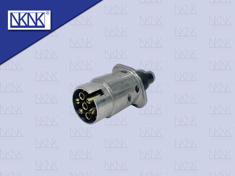 ปลั๊กไฟ 7 สาย มิเนียม ตัวผู้