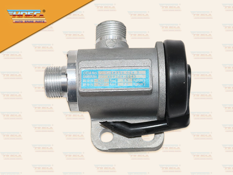 ตัวตัดลม DECA ป้ายน้ำเงิน เกลียวนอก