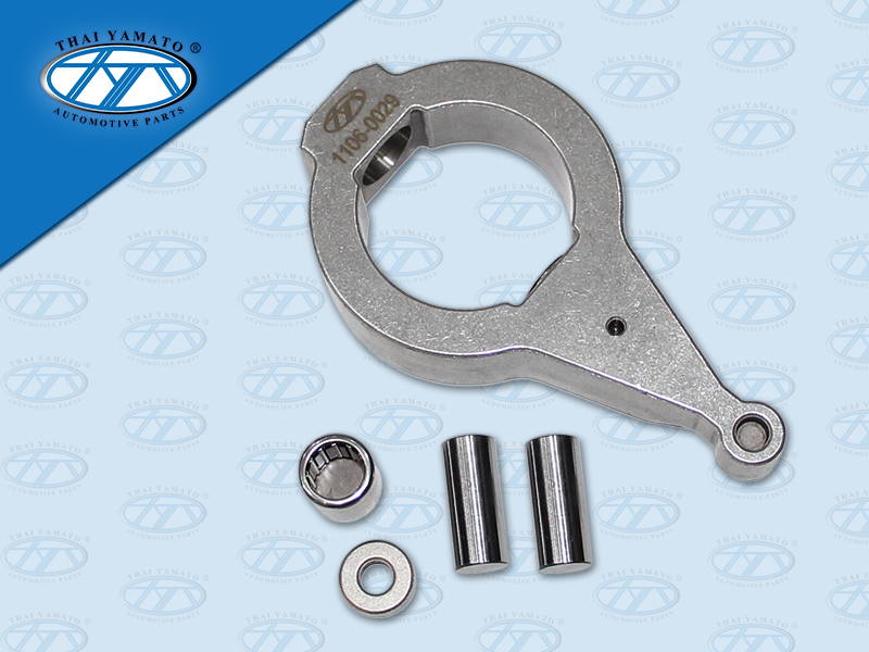 ขาเขี่ยเข้าเกียร์ตัวมีลูกกลิ้ง ฝาเกียร์ ZF16S (YAMATO)