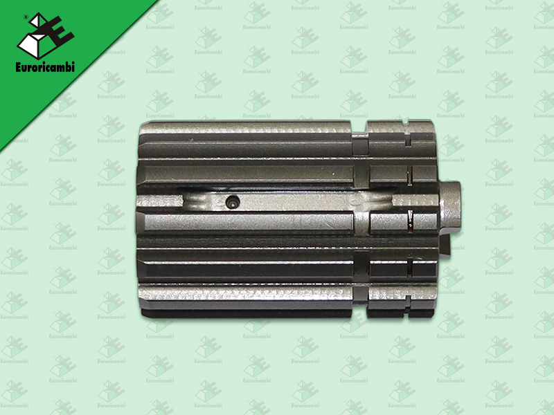 แกนต่อราวกลางไดร์อิตั้น FULLER 13 ร่อง 18129