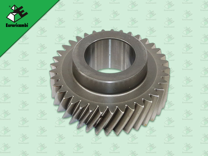 เฟืองราวล่างคู่ปลายเกียร์ ZF 16S 221 ซี่รี่ย์ 700 37 ฟัน รุ่นราวล่างยาว