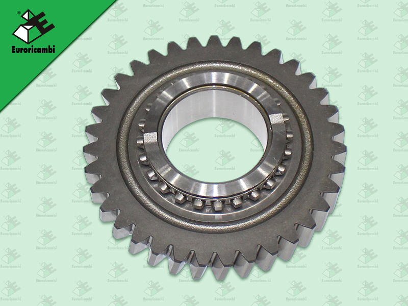 เฟืองเกียร์ถอยตัวบน ZF270 35 ฟัน