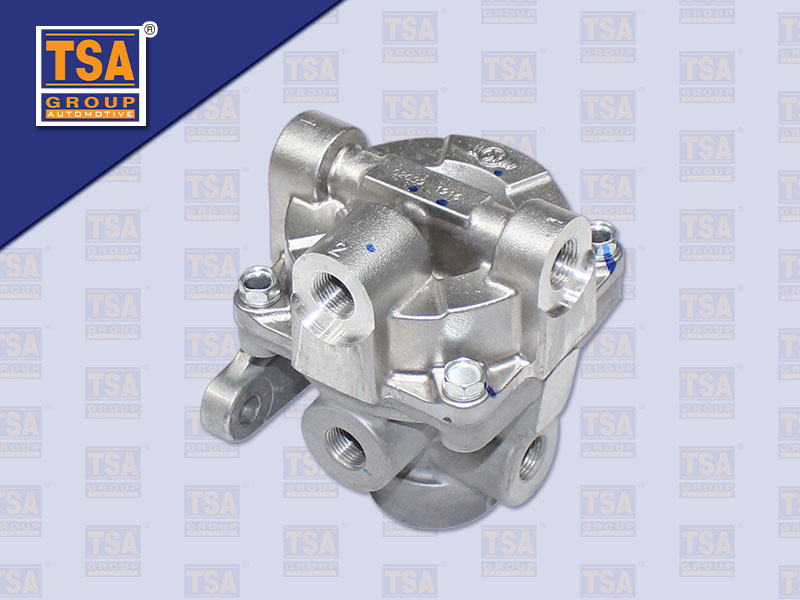 วาล์วจ่ายลมตัวหลัง IS DECA360 เหลี่ยมฝาโหนก รูลม 5 ทาง KNORR BREMES แท้ ไม่รับประกัน