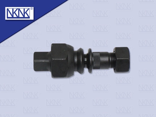 [0215-0054] น๊อตล้อหลัง IS NKR การ์ตูน 5.5T ซ้าย อย่างดี