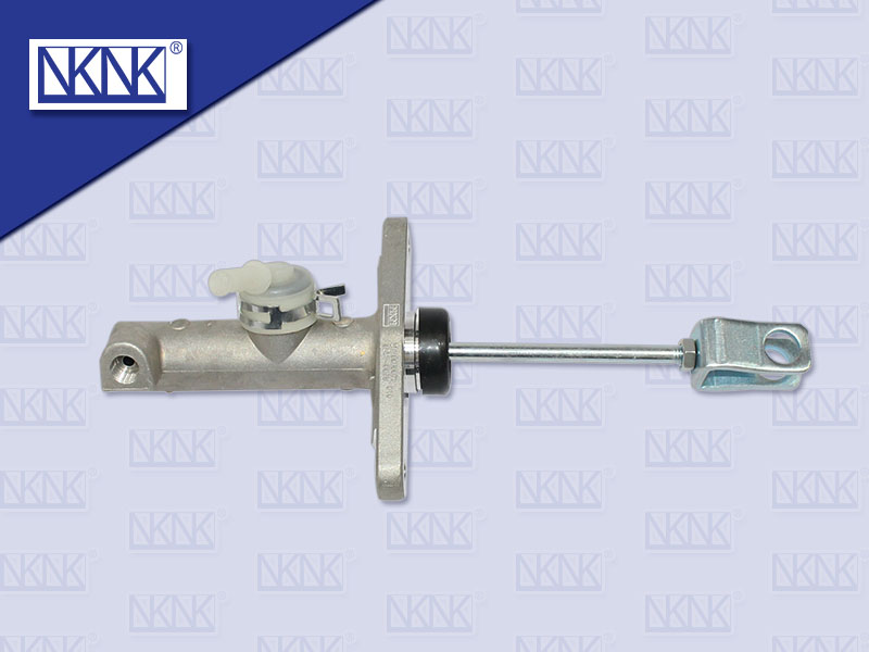 แม่ปั้มคลัช IS NKR NPR 120 การ์ตูน มิเนียม ขากว้าง 62 MM | E.C.M. Autopart