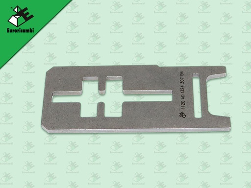 [95.53.6150] แผ่นเหล็กบังคับตัวเข้าเกียร์ IS ZF 330 360 2 ร่อง